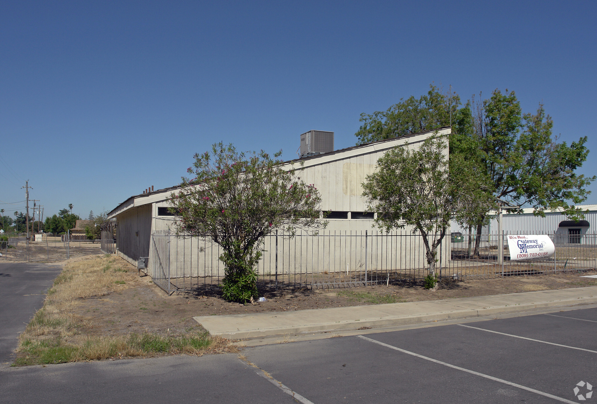 6029 Winton Way, Winton, CA for sale Primary Photo- Image 1 of 1