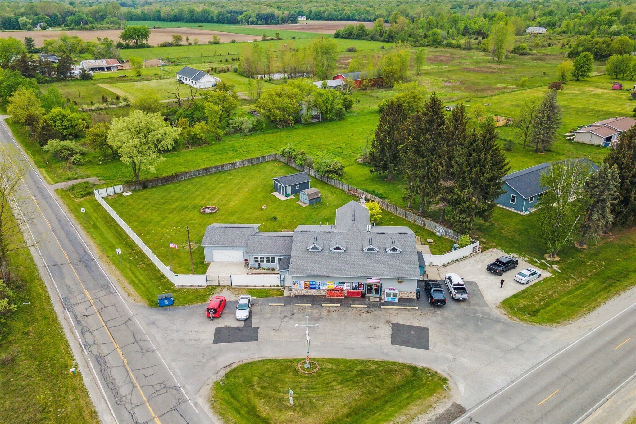 7010 Frances Rd, Flushing, MI for sale Primary Photo- Image 1 of 1