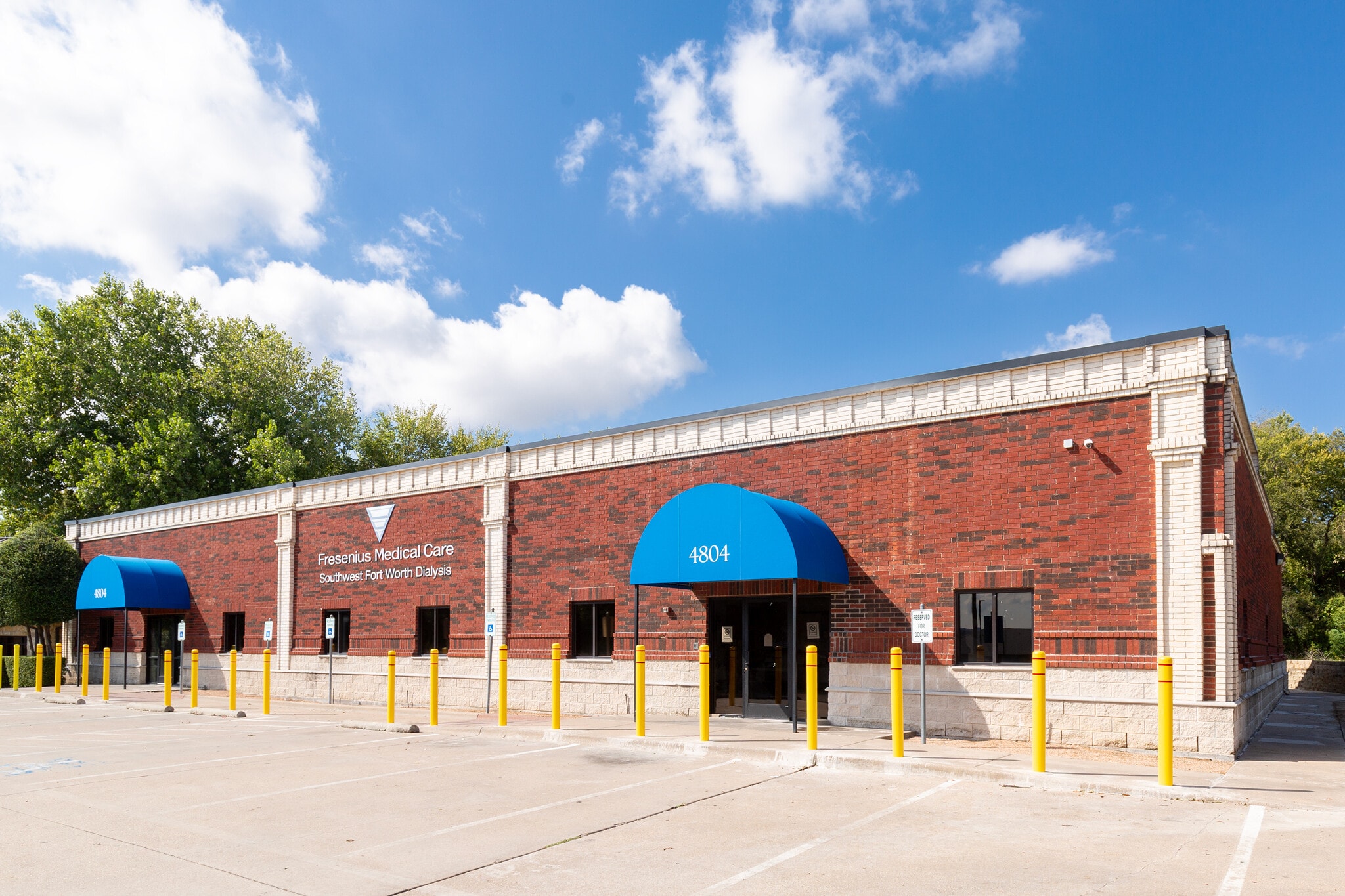 4804 Bryant Irvin Ct, Fort Worth, TX for sale Building Photo- Image 1 of 5