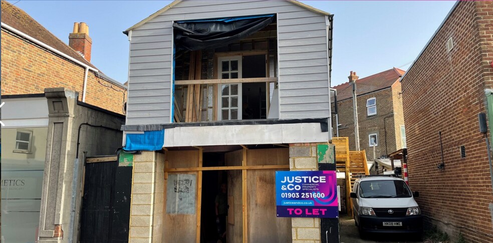 1-2 Arcade Rd, Littlehampton for sale - Building Photo - Image 1 of 1