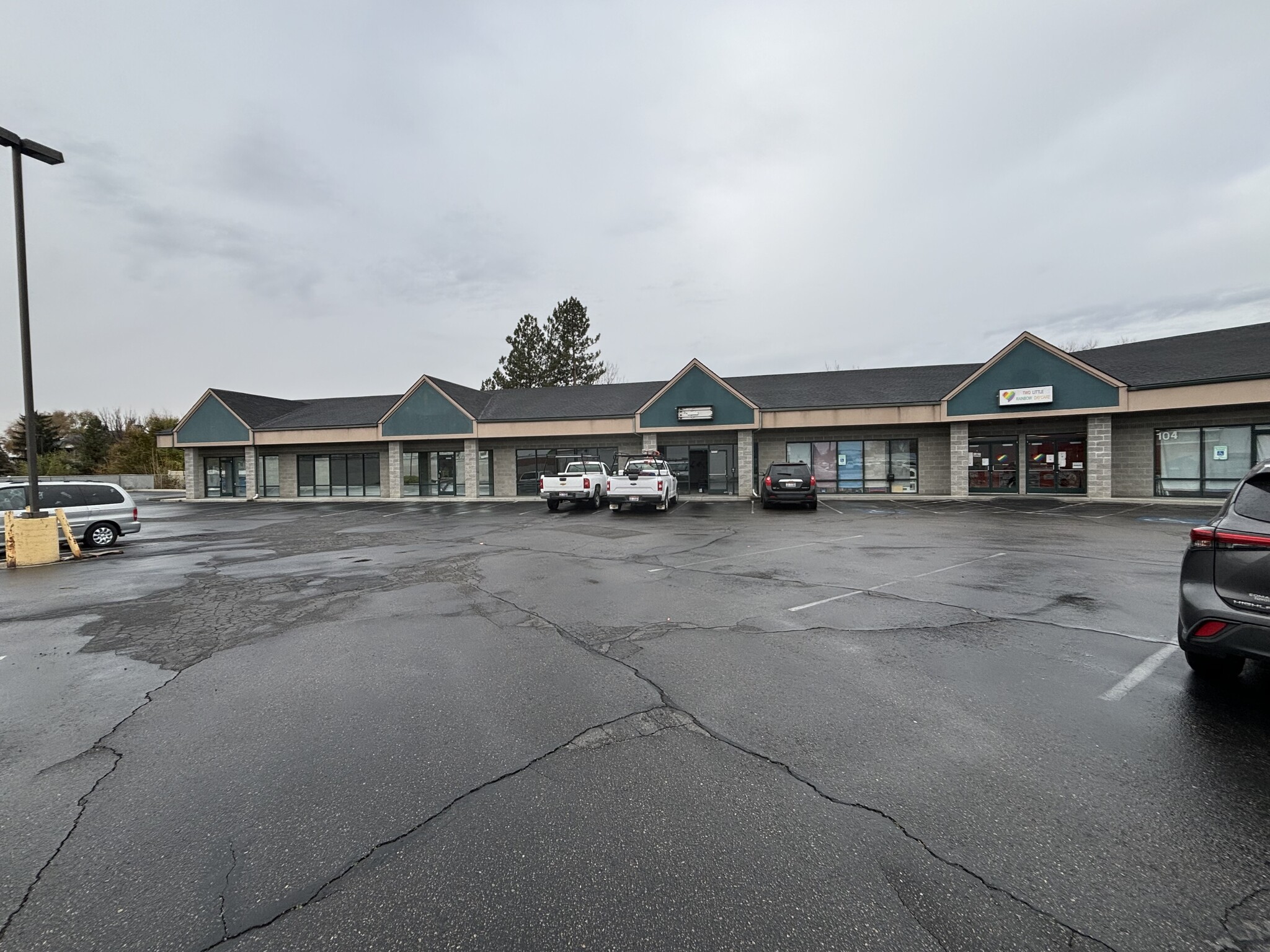 421 Caldwell Blvd, Nampa, ID for lease Building Photo- Image 1 of 6