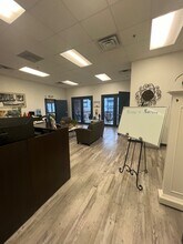 425 Buford Hwy, Suwanee, GA for lease Interior Photo- Image 2 of 6