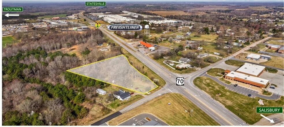 306 School Street, Cleveland, NC for sale - Aerial - Image 1 of 3