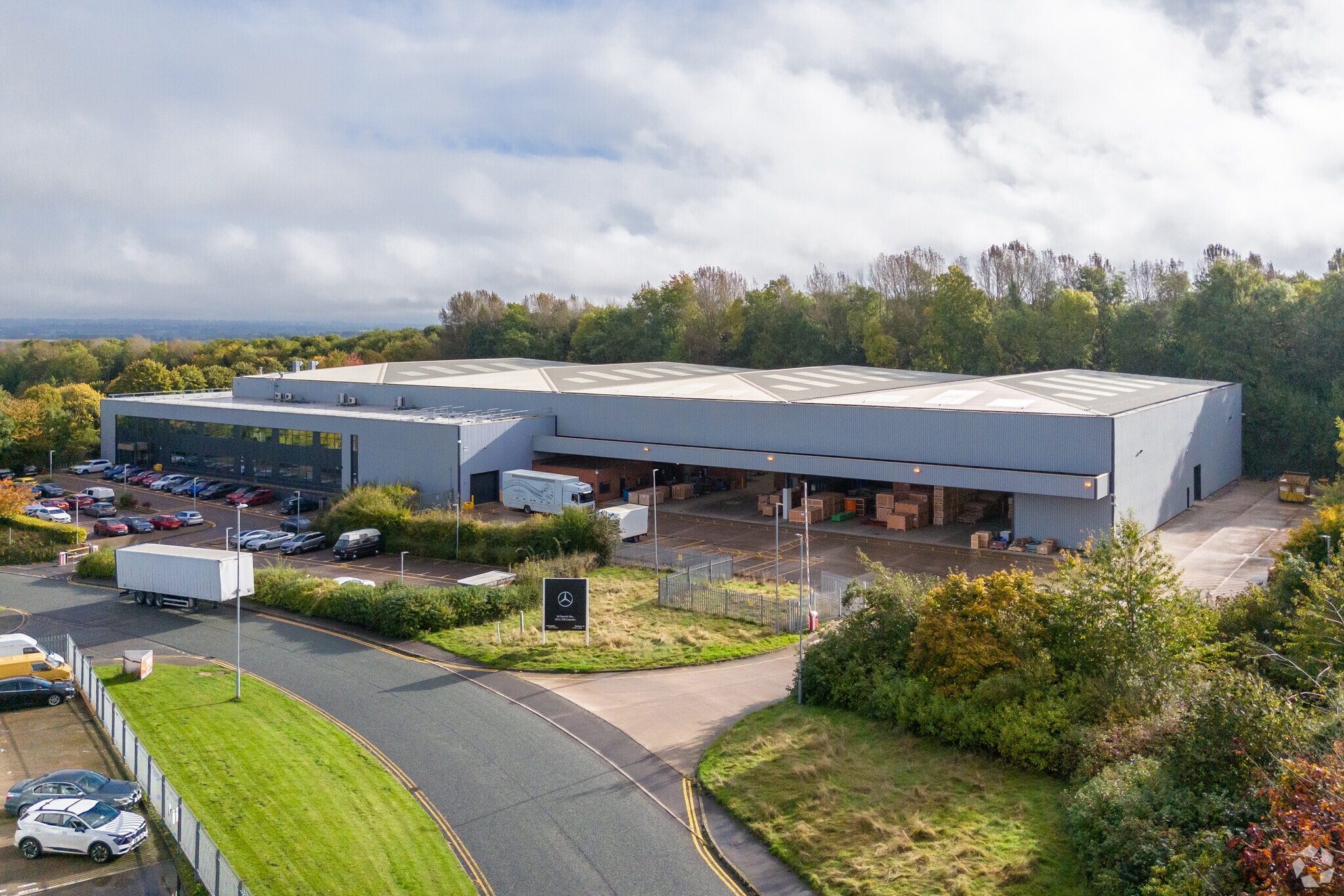 Sopwith Way, Daventry for lease Primary Photo- Image 1 of 2