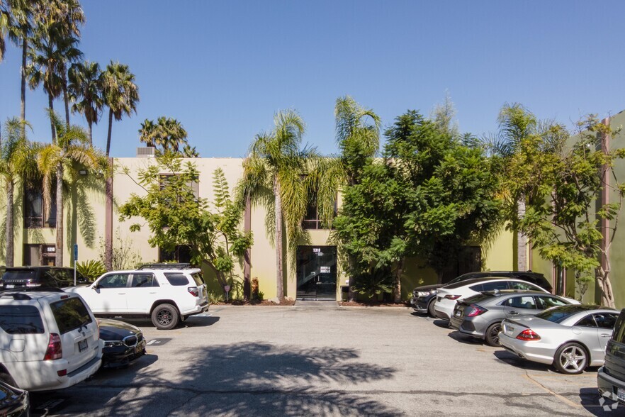 5310 Beethoven St, Los Angeles, CA for lease - Building Photo - Image 3 of 4