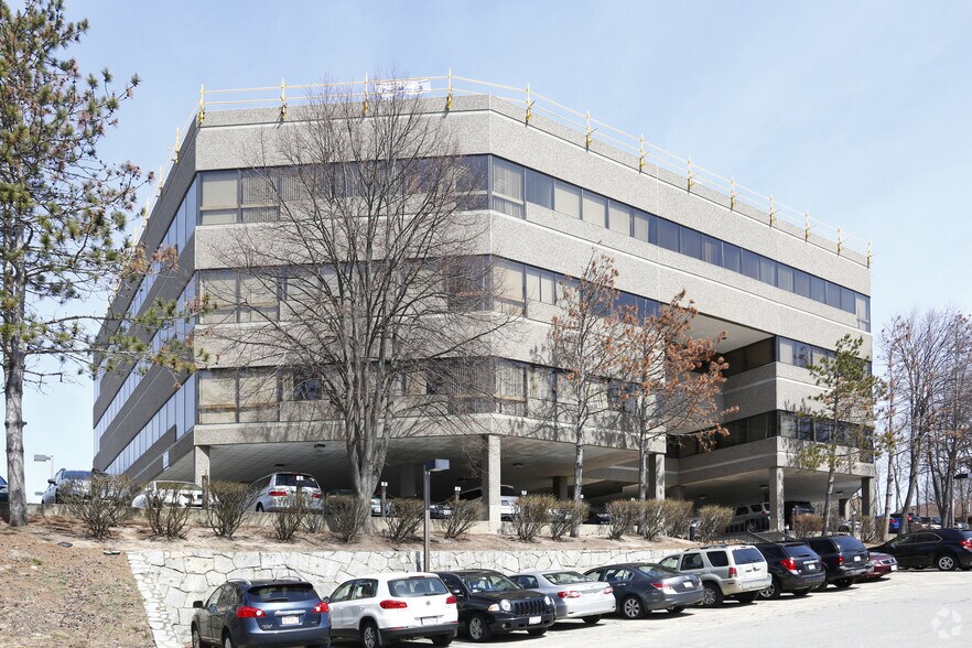 91 Montvale Ave, Stoneham, MA, 02180 Office Space For Lease