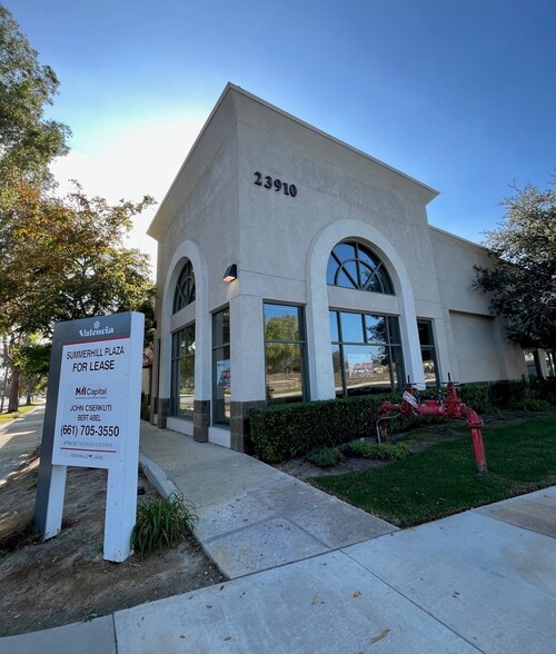 23910-23928 Summerhill Ln, Valencia, CA for lease - Building Photo - Image 2 of 9