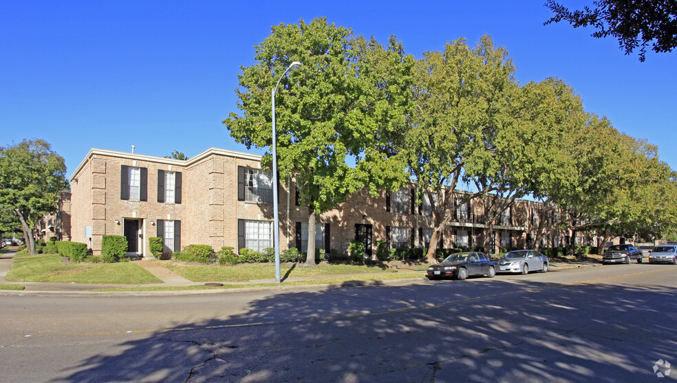 2235 Winrock Blvd, Houston, TX for sale - Building Photo - Image 3 of 108