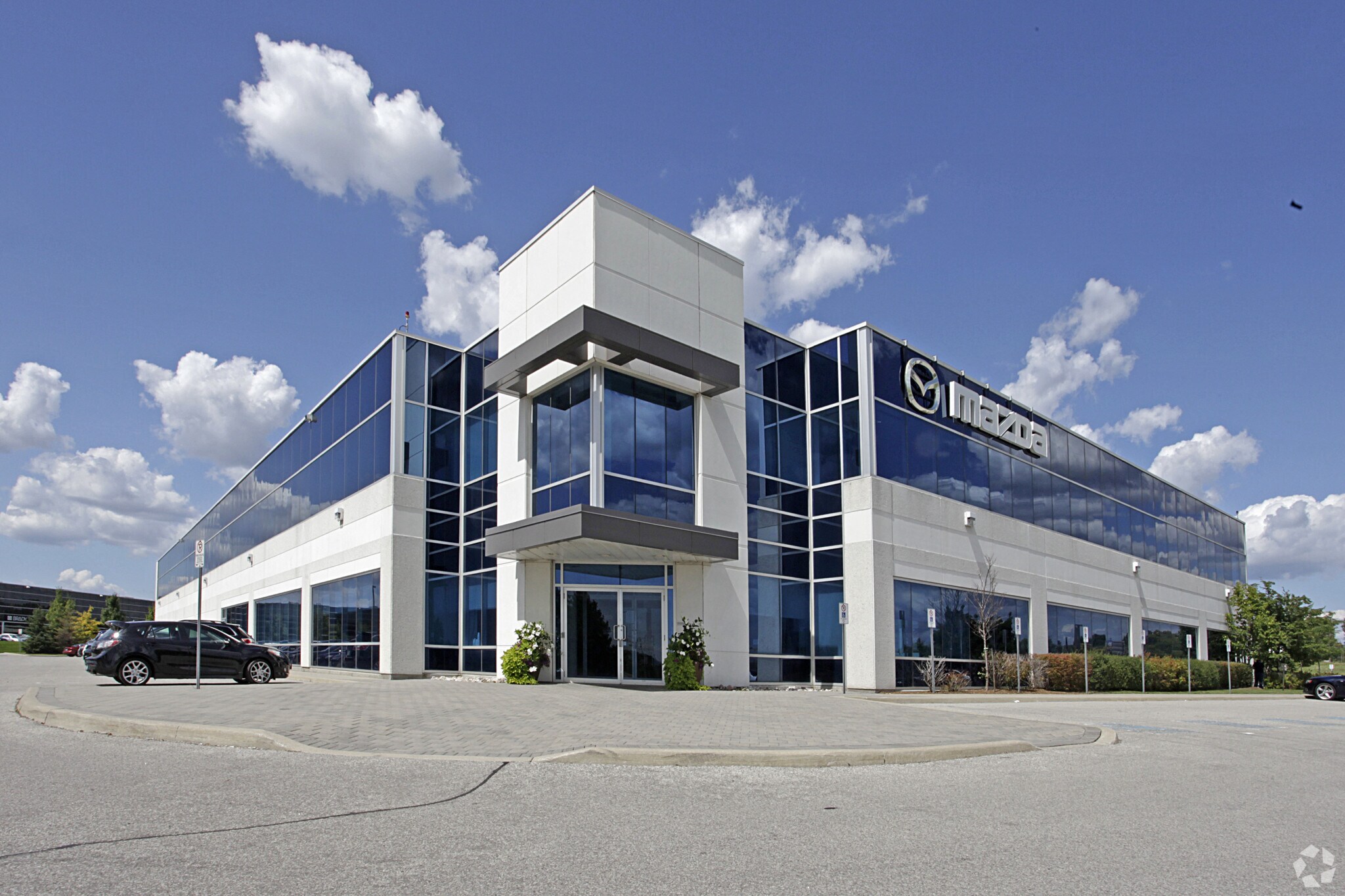 55 Vogell Rd, Richmond Hill, ON for lease Primary Photo- Image 1 of 4