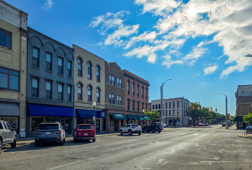 8 E Front St, Monroe, MI for sale - Building Photo - Image 2 of 45