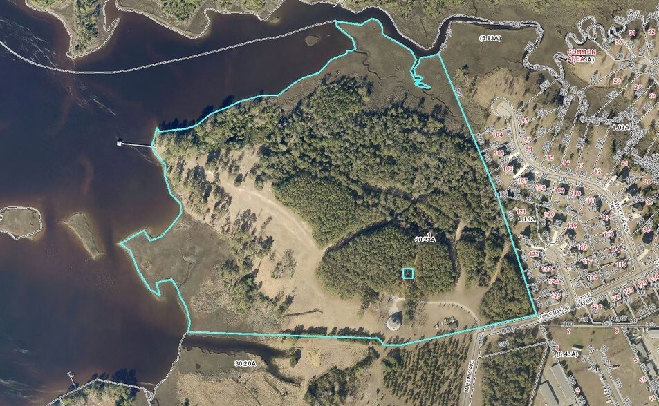 301 Masonic Ave, Swansboro, NC for sale - Building Photo - Image 1 of 1