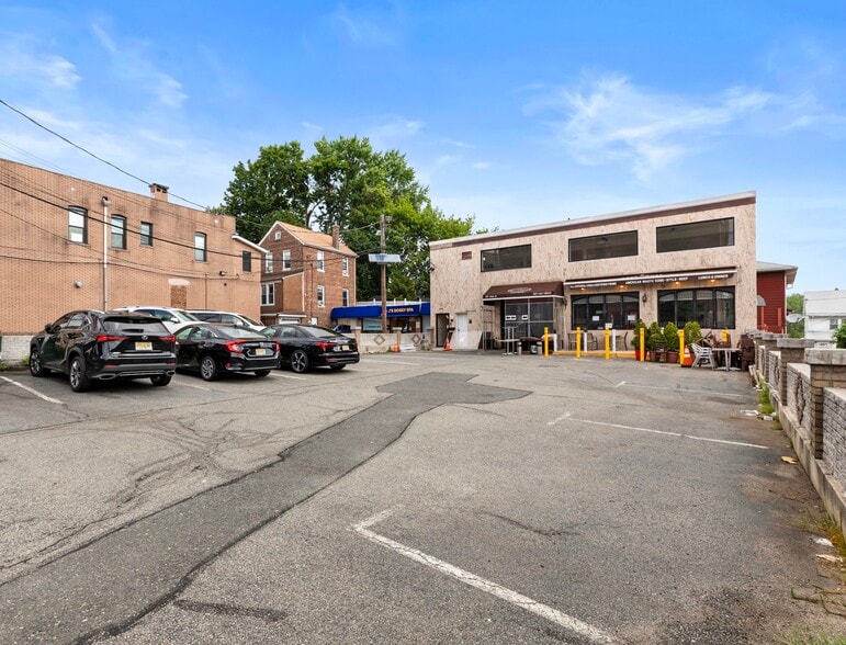 501 Main St, Fort Lee, NJ 07024 Retail for Sale