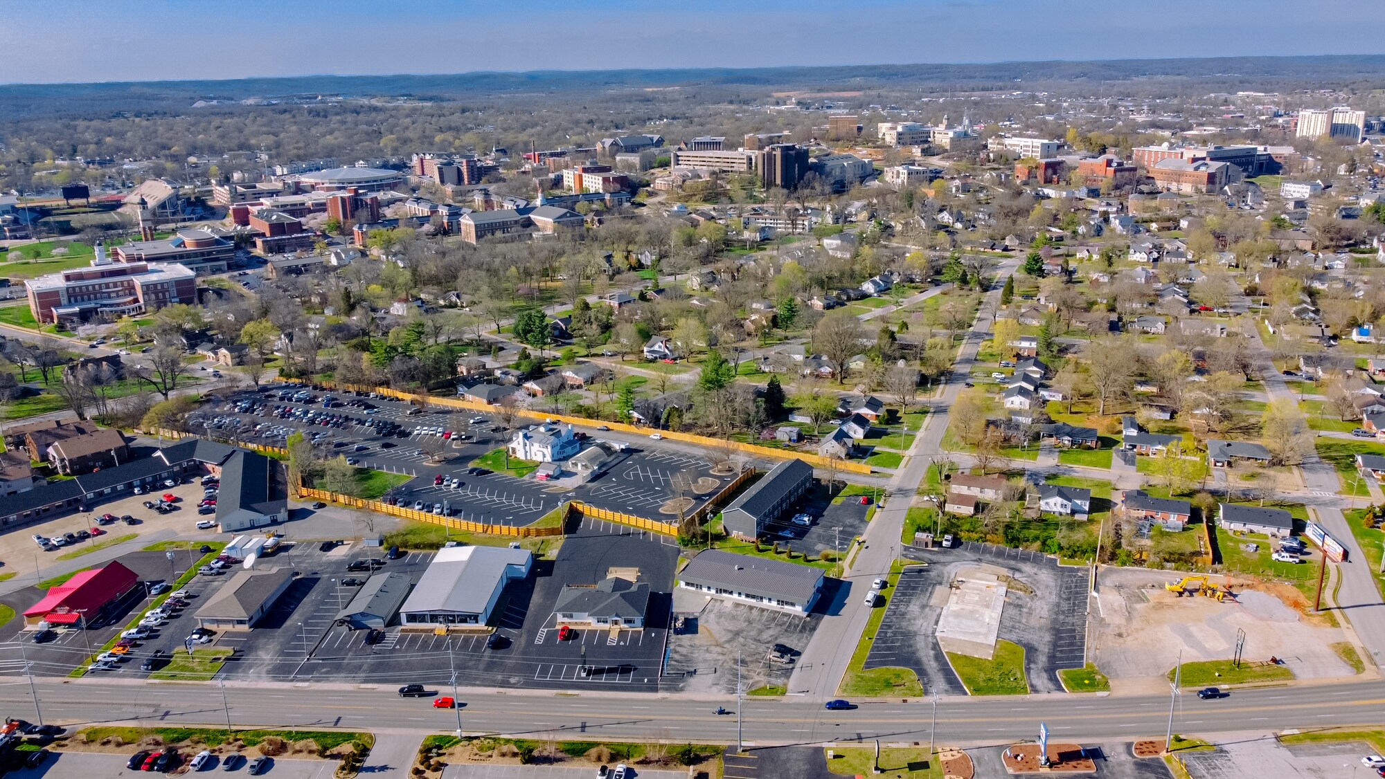 1633 US 31W Bypass Byp, Bowling Green, KY 42101 Former Que Bueno's