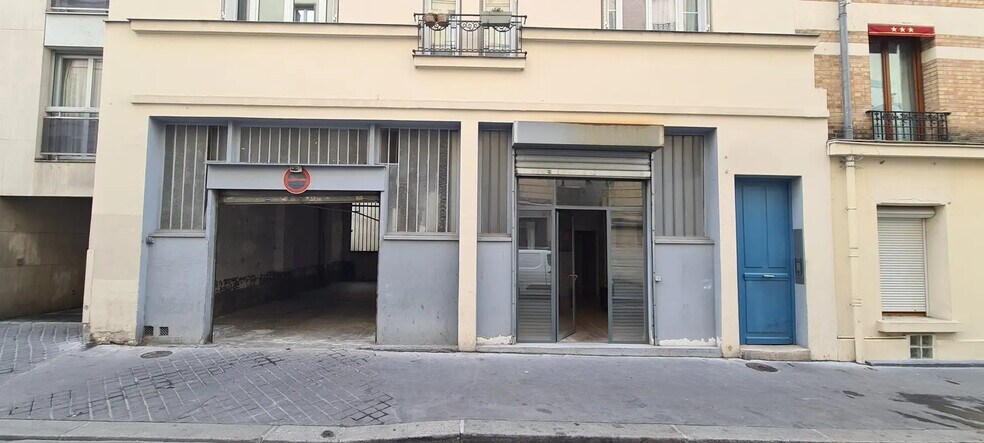 Flex in Paris for sale - Building Photo - Image 1 of 11
