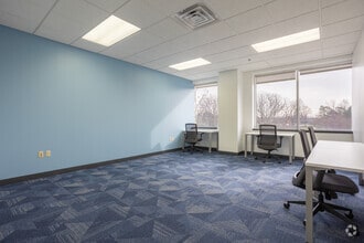 5030 Corporate Exchange Blvd SE, Grand Rapids, MI for lease Interior Photo- Image 2 of 2