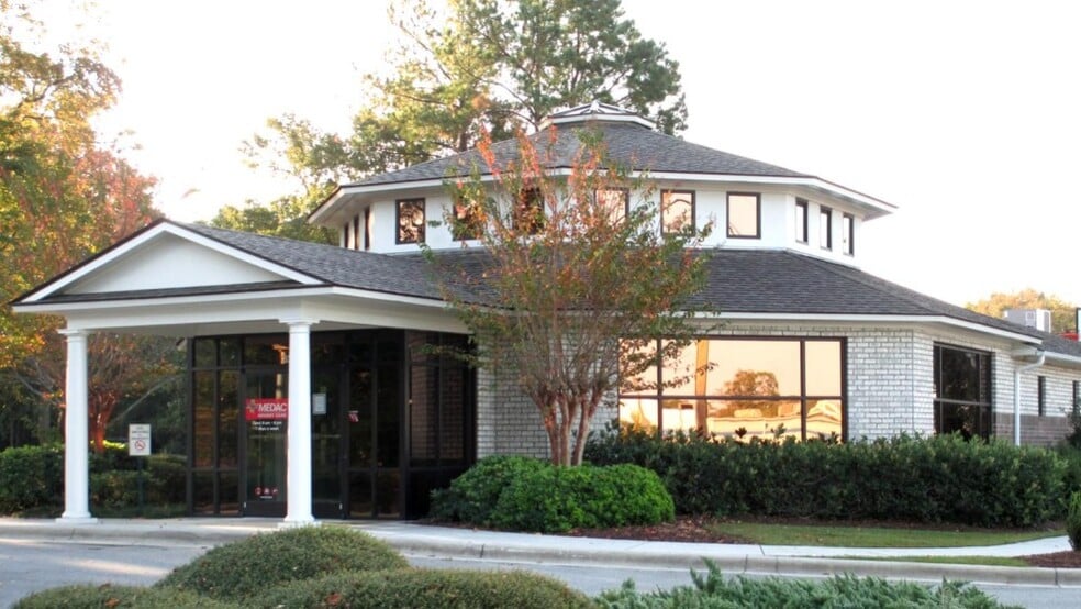 5245 S College Rd, Wilmington, NC for sale - Primary Photo - Image 1 of 6