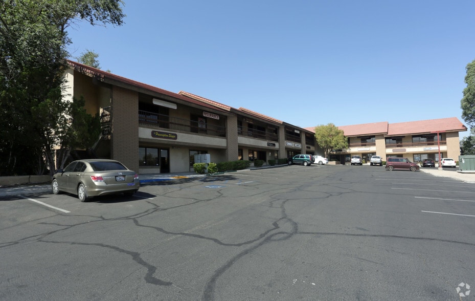 400 S 2nd Ave, Barstow, CA for sale - Primary Photo - Image 1 of 1