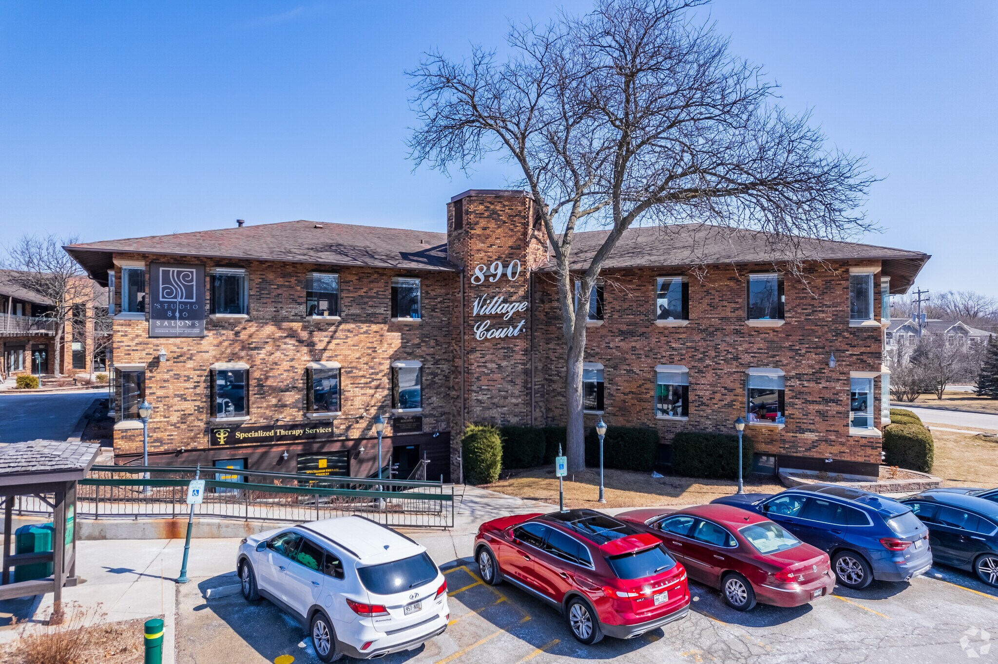 890 Elm Grove Rd, Elm Grove, WI 53122 Village Court