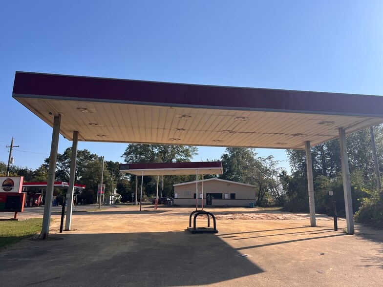 116 S Arkansas Ave, Bloomburg, TX for sale - Building Photo - Image 1 of 20