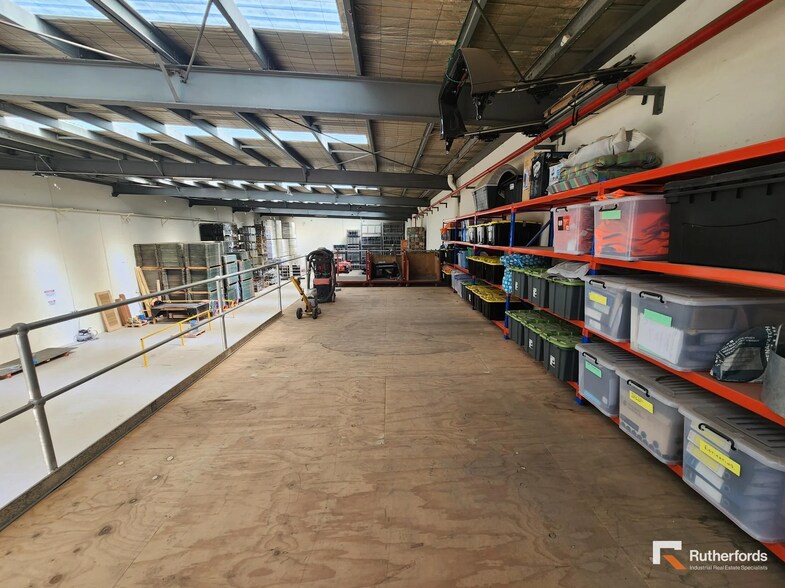 79 Killara Rd, Campbellfield for sale - Interior Photo - Image 3 of 8
