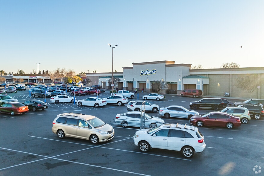 3860 Florin Rd, Sacramento, CA for sale - Building Photo - Image 3 of 6