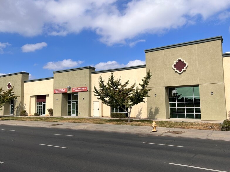 1801 E March Ln, Stockton, CA for lease - Building Photo - Image 2 of 4