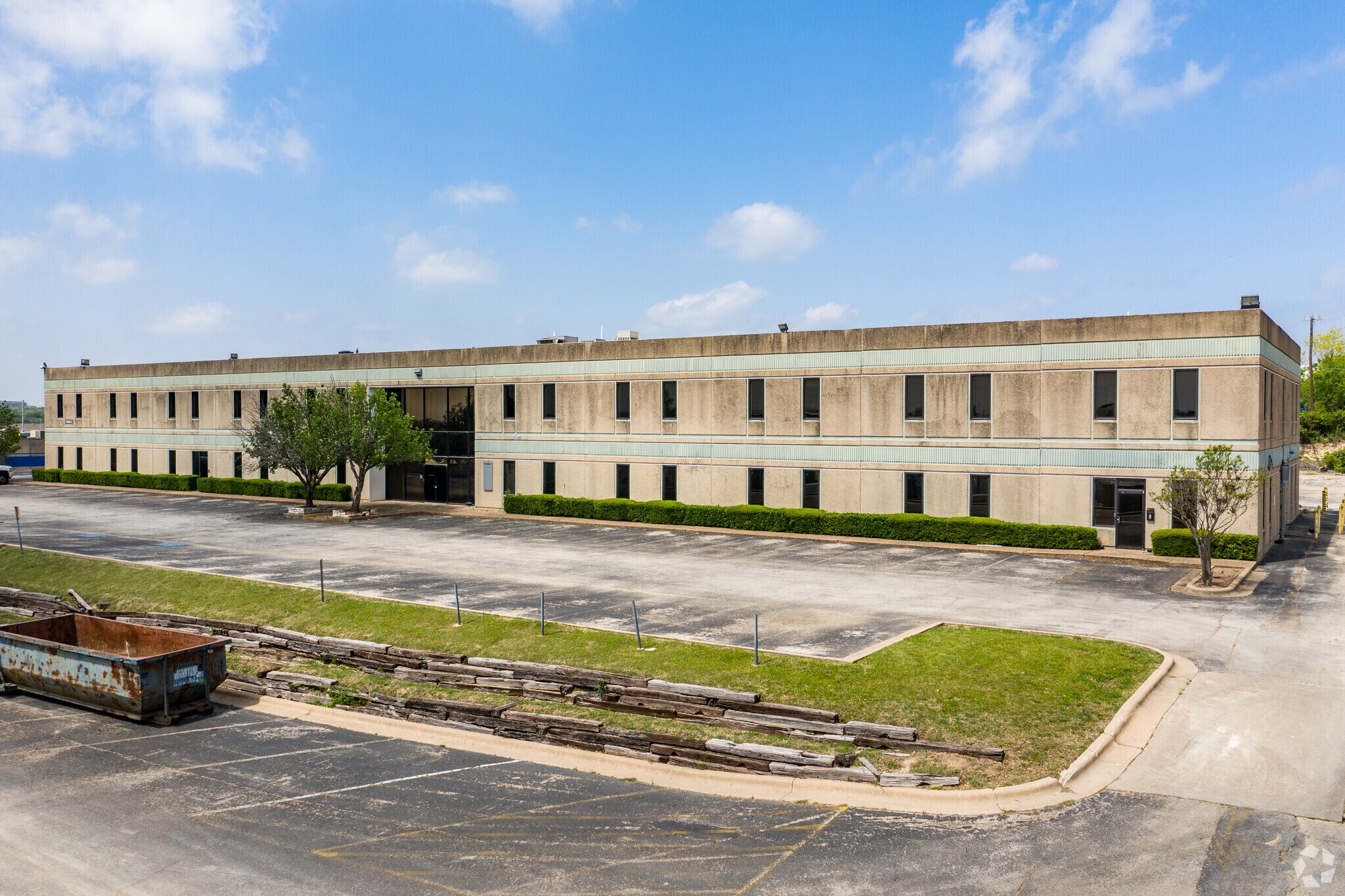 1300 E Anderson Ln, Austin, TX 78752 Building C