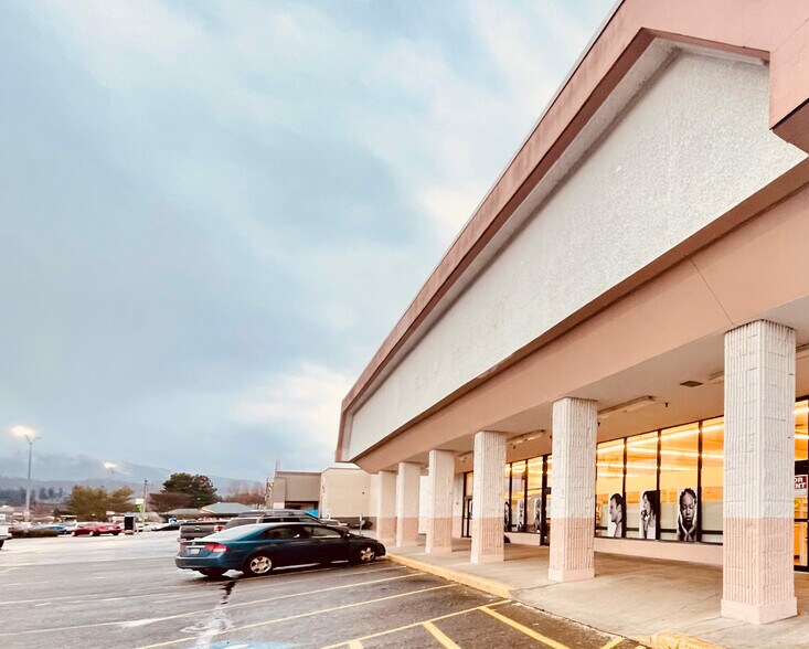 232 Roosevelt Ave, Enumclaw, WA for sale - Primary Photo - Image 1 of 1