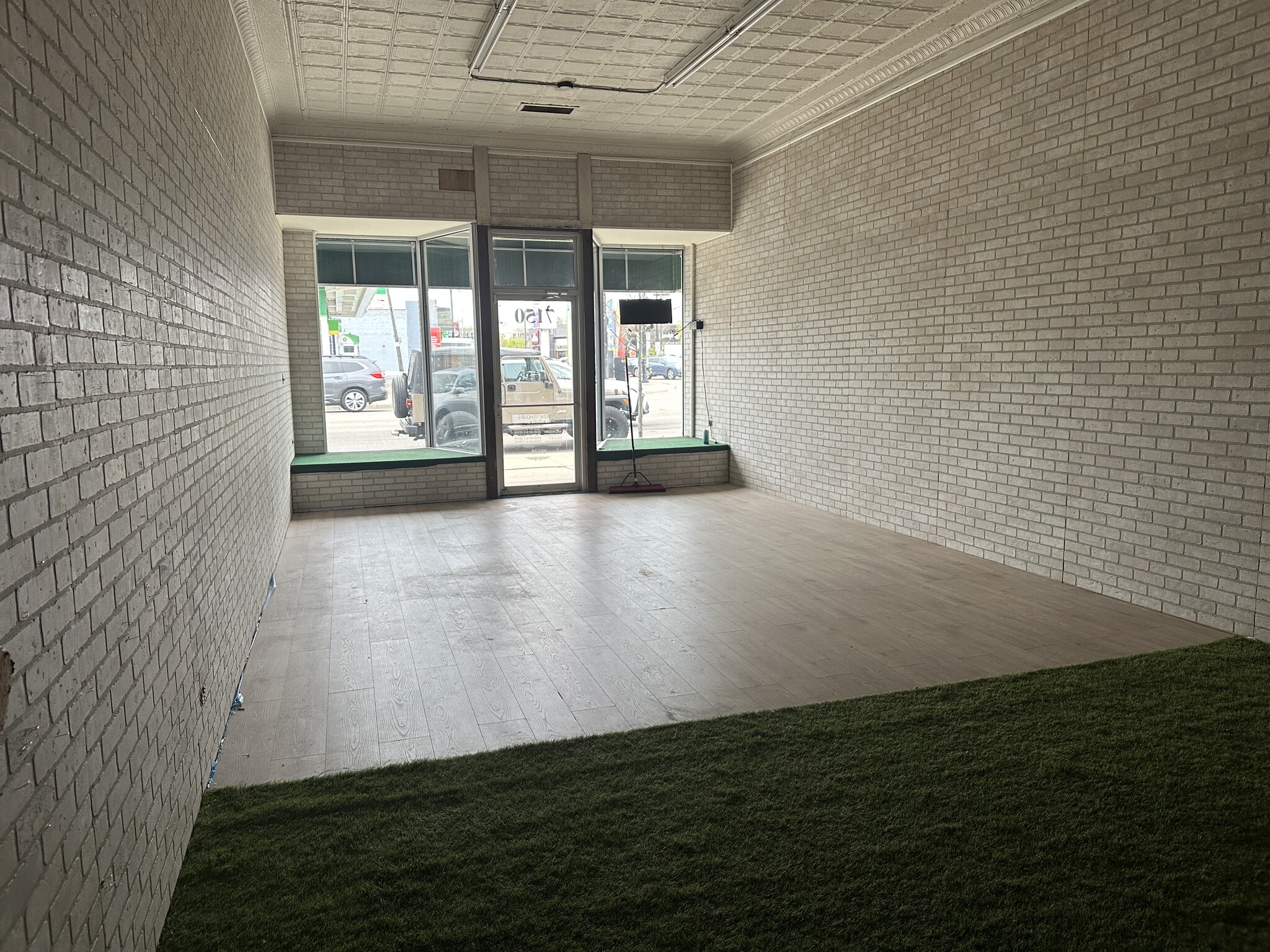 7150-7154 W Higgins Ave, Chicago, IL for lease Building Photo- Image 1 of 5