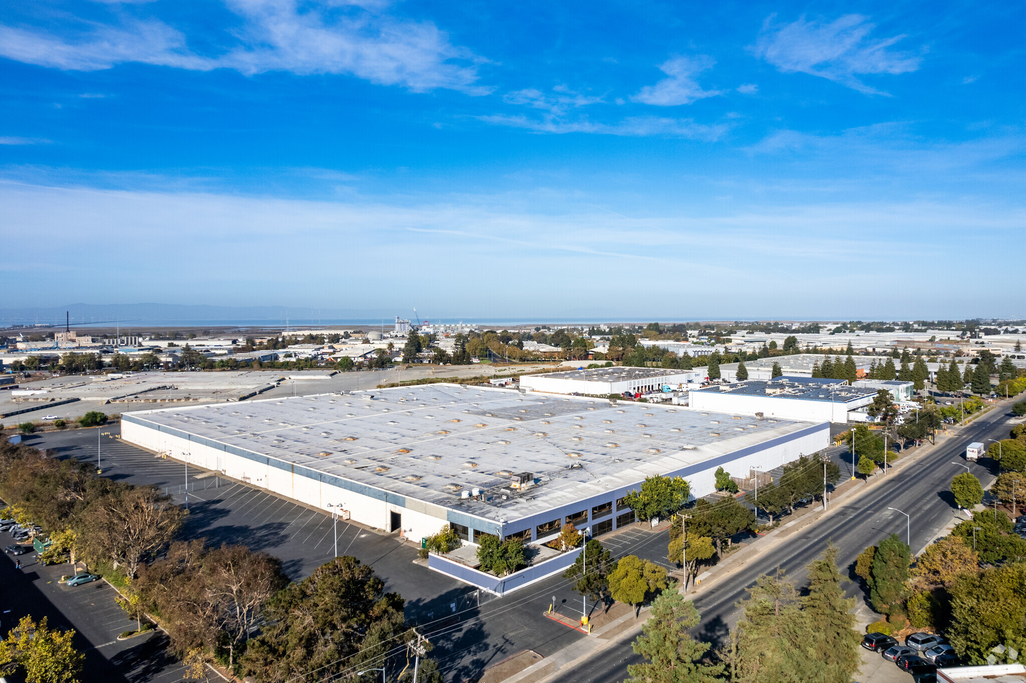 25509 Industrial Blvd, Hayward, CA 94545 - ReadySpaces Hayward | LoopNet