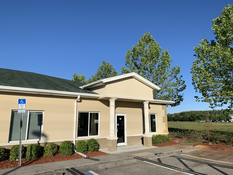 5140 Deer Park Dr, New Port Richey, FL for lease - Building Photo - Image 1 of 12