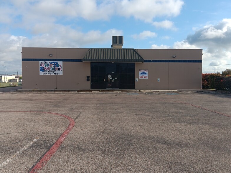 203 W Jasper Dr, Killeen, TX for lease - Building Photo - Image 3 of 20