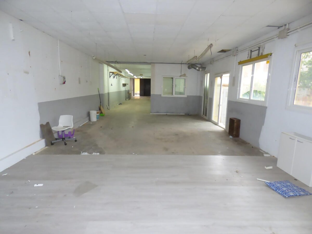 Malgrat de Mar, BAR 08380 - Unit 1 - - Interior Photo - Image 2 of 7