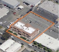 819-829 Cowan Rd, Burlingame, CA - AERIAL  map view