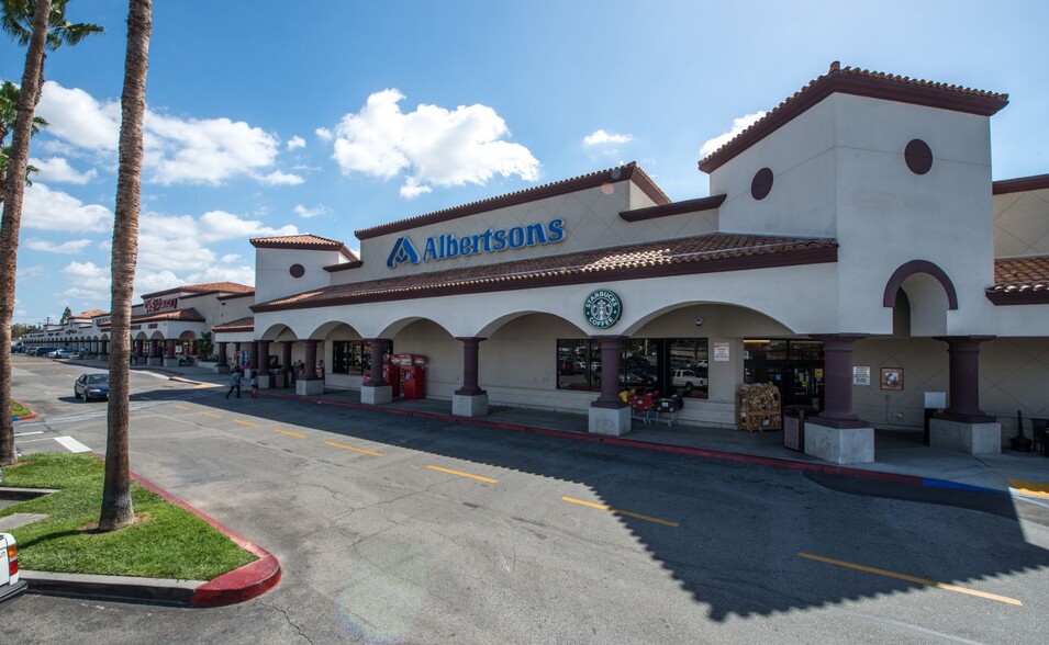 15058-15088 Rosecrans Ave, La Mirada, CA for lease - Building Photo - Image 1 of 4