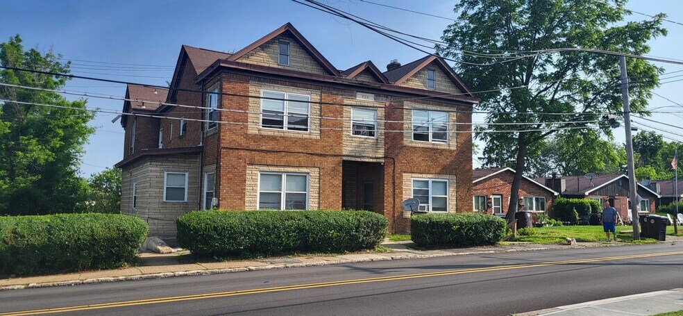 2769 Churchview Ave, Pittsburgh, PA for sale - Primary Photo - Image 1 of 1