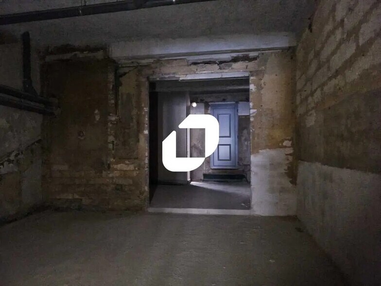 Retail in Montpellier for lease - Interior Photo - Image 3 of 5