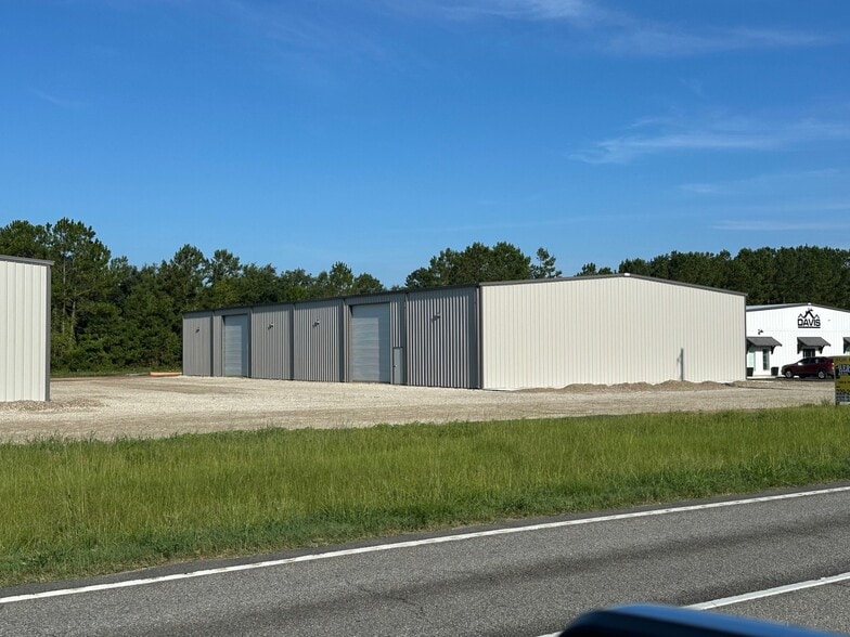3304 Hutchinson Ave, Adel, GA for lease - Building Photo - Image 2 of 11