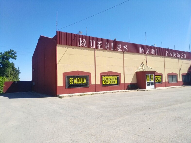Industrial in Herrera for lease - Building Photo - Image 2 of 2