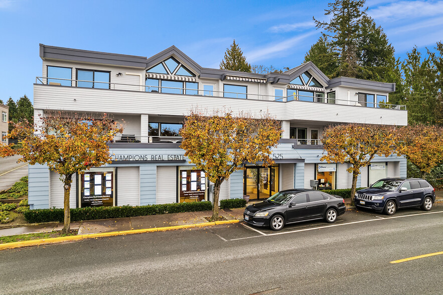 504 Holly Dr, Edmonds, WA for sale - Building Photo - Image 1 of 25