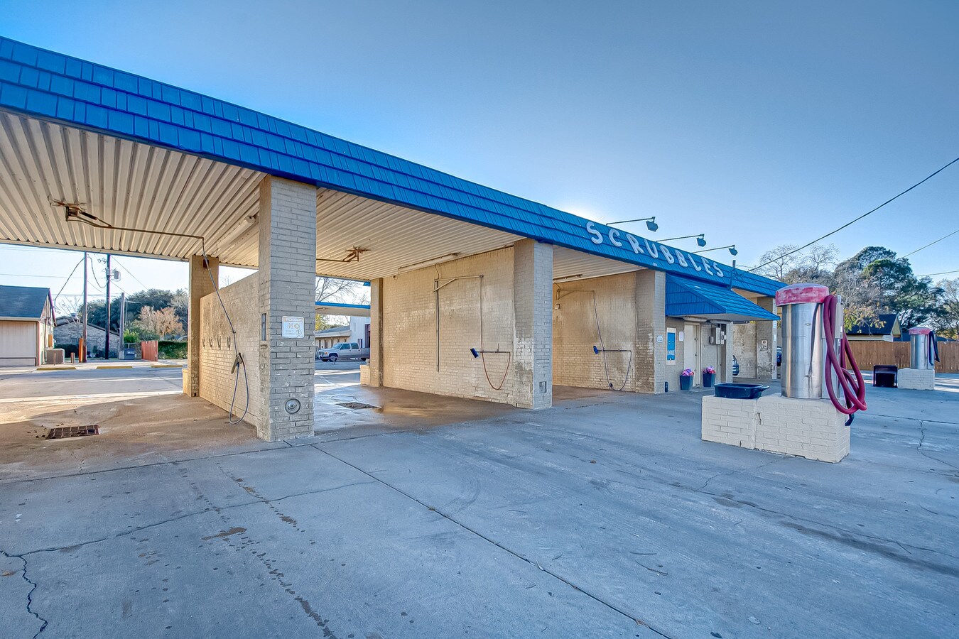 1406 Thompson Dr, Bay City, TX 77414