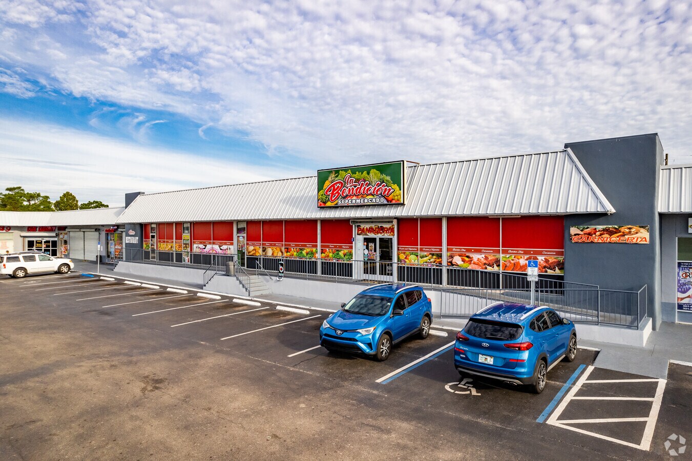 Bravo Supermarkets West Oak Ridge Road Orlando Fl 1701 W Oak Ridge Rd, Orlando, FL 32809 | LoopNet
