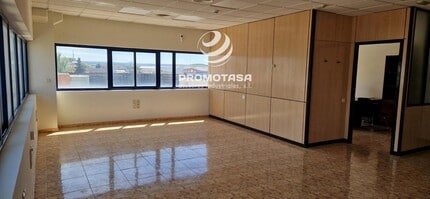 Office in Rivas-Vaciamadrid, Madrid for lease Interior Photo- Image 2 of 6