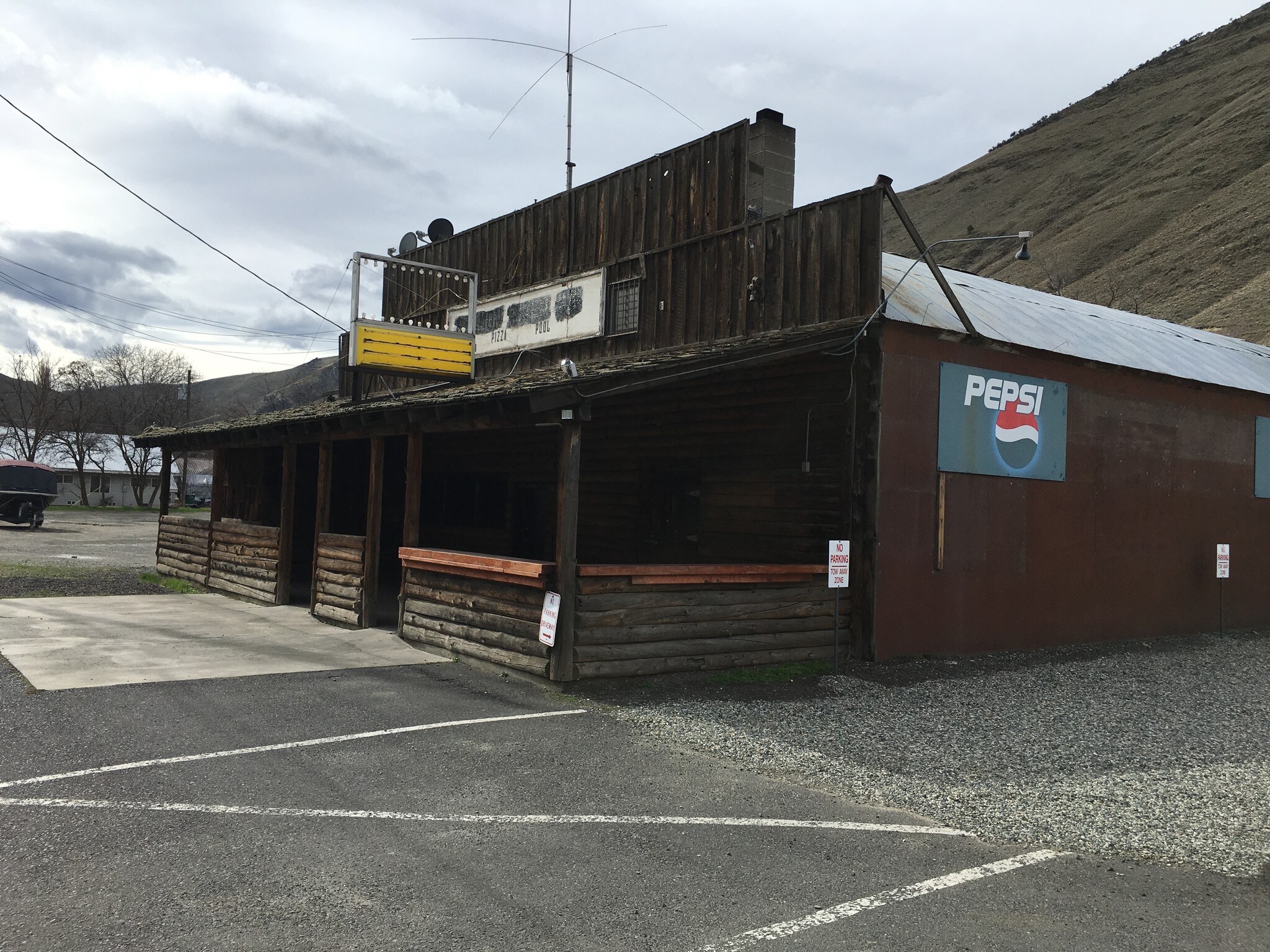 129 S Main St, Riggins, ID 83549 Salmon River Inn