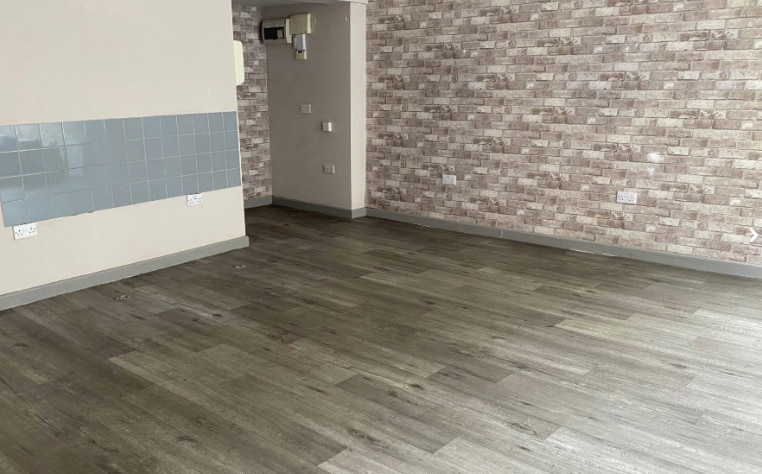 43 Main St, Grange Over Sands for sale - Interior Photo - Image 3 of 7