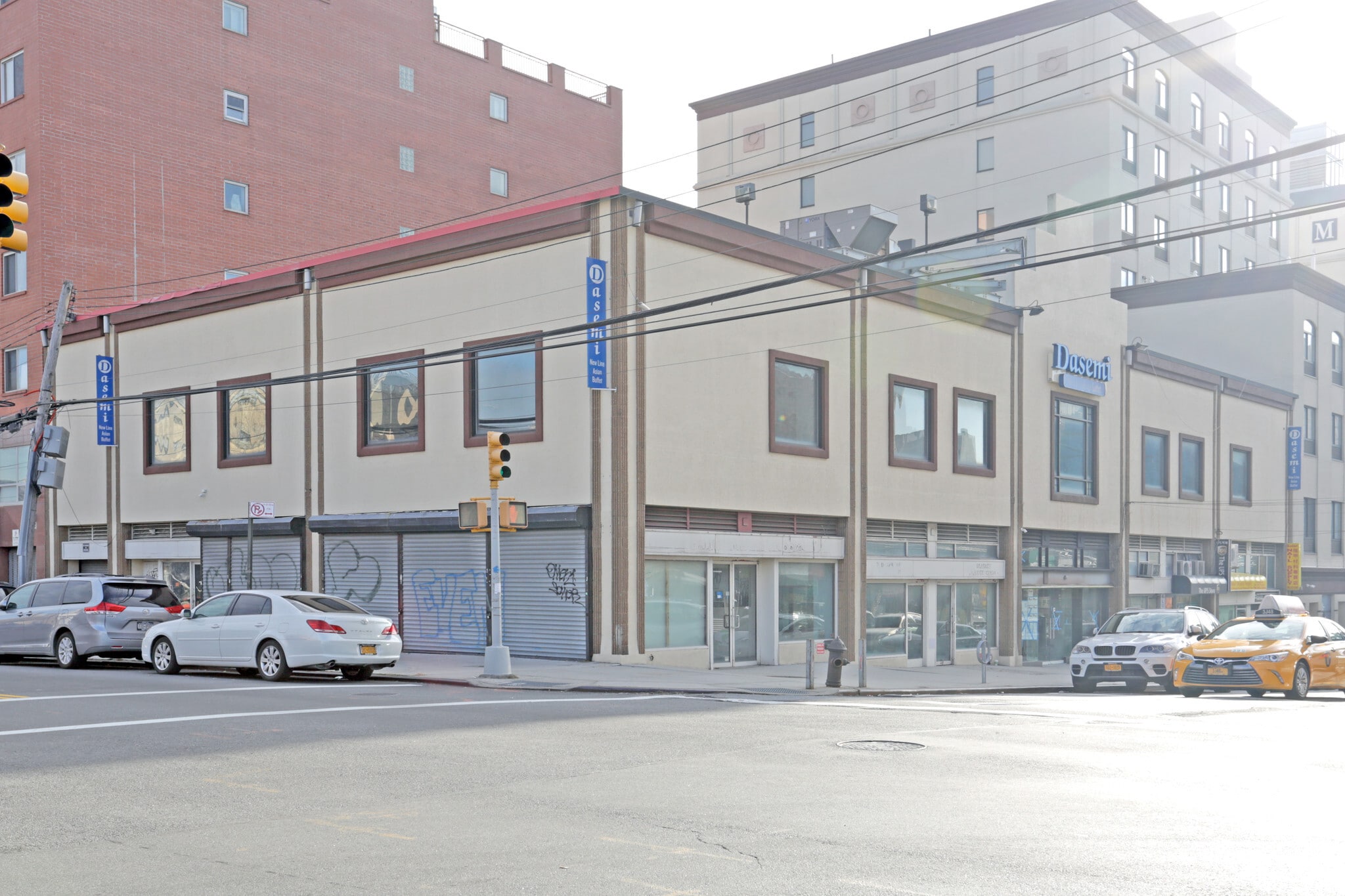 35-05-35-11 Farrington St, Flushing, NY for sale Primary Photo- Image 1 of 1