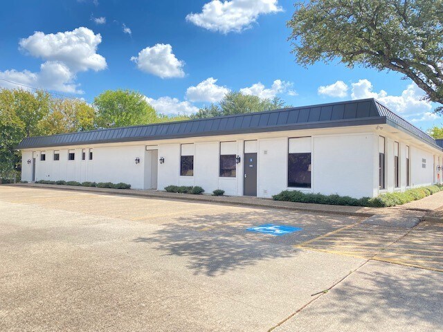 1112 N Floyd Rd, Richardson, TX for sale - Primary Photo - Image 1 of 1