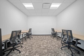 325 Sentry Pky E, Blue Bell, PA for lease Interior Photo- Image 1 of 9