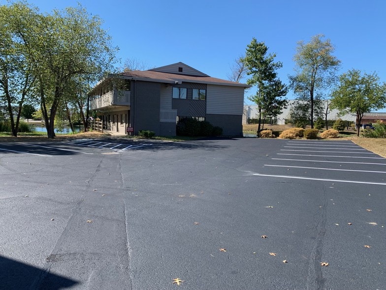 11223 Cornell Park Dr, Cincinnati, OH for sale - Building Photo - Image 3 of 14