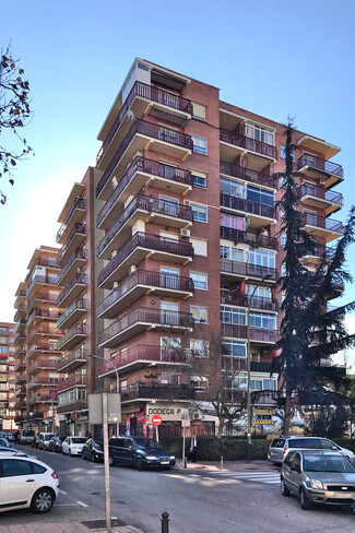 More details for Calle de Joaquín Blume, 5, Móstoles - Multifamily for Sale